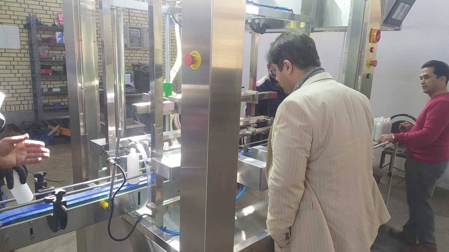 Fers Factory Production Line – Sahi Rasa Co. A key part of the Fers Factory Project in Iraq, developed and implemented by Sahi Rasa Co. for household detergent production.